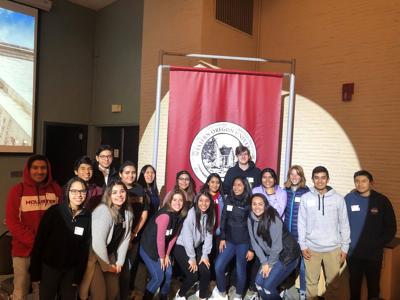 B5 AVID trip to WOU.jpg