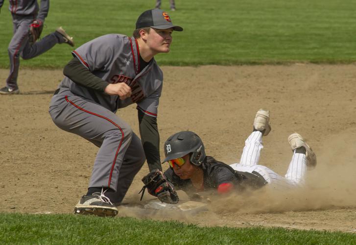 DHS versus SHS in Moro_mbg2592.JPG