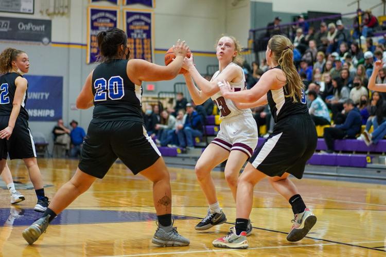 220303 BBALL DAMASCUS VS TROUT LAKE (25 of 29).jpg