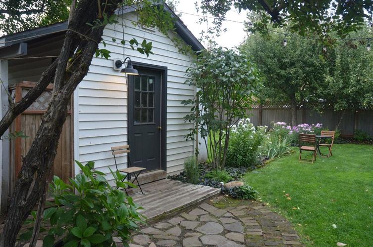 Room-Five  RubyJune Inn