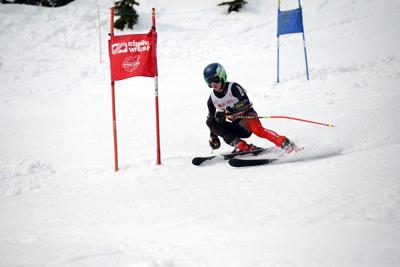 HRV ski grabs league title before state competition