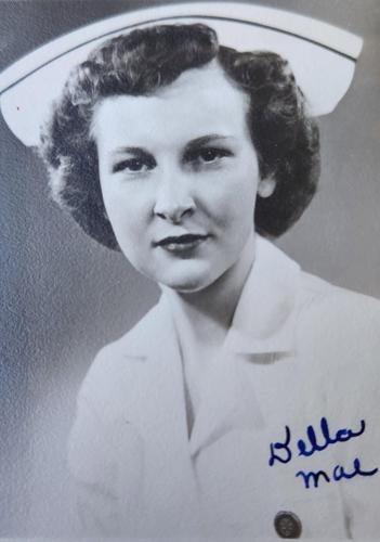 Della Henderson