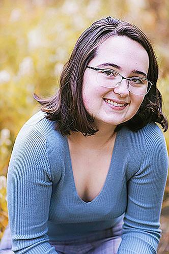 Elks select Khloe Sytsma, Claire Powell as October Students of the Month