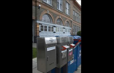 City temporarily restricts window hours