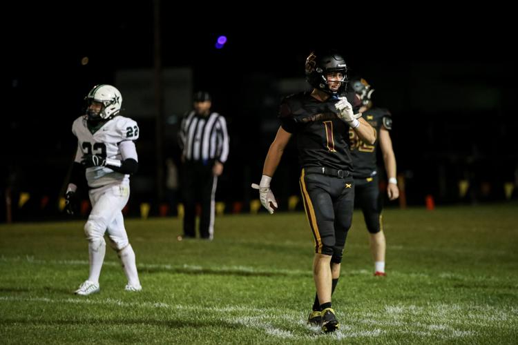 The Dalles football vs Estacada_2.jpg