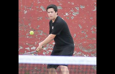 Hawks lose season finale