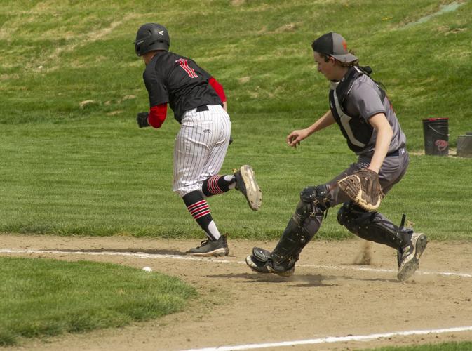 DHS versus SHS in Moro_mbg2617.JPG