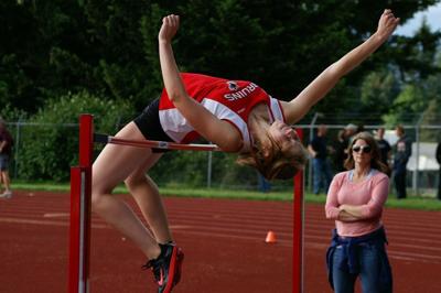 14 Columbia High athletes bound for state track meet