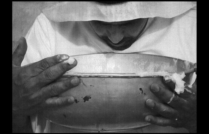 Artist shares Middle East experience in art