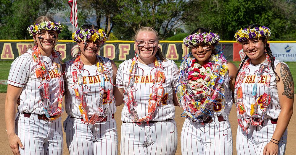 No. 2 Riverhawks open title defense against Scappoose - Vimarsana News