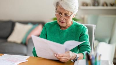 Costs of long-term care and senior living in Oregon
