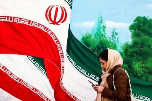 Washington and Tehran have continued to trade threats during the race to cut a deal over Iran's nuclear programme