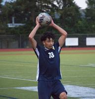 With little rest, Eagles snap two-game losing skid