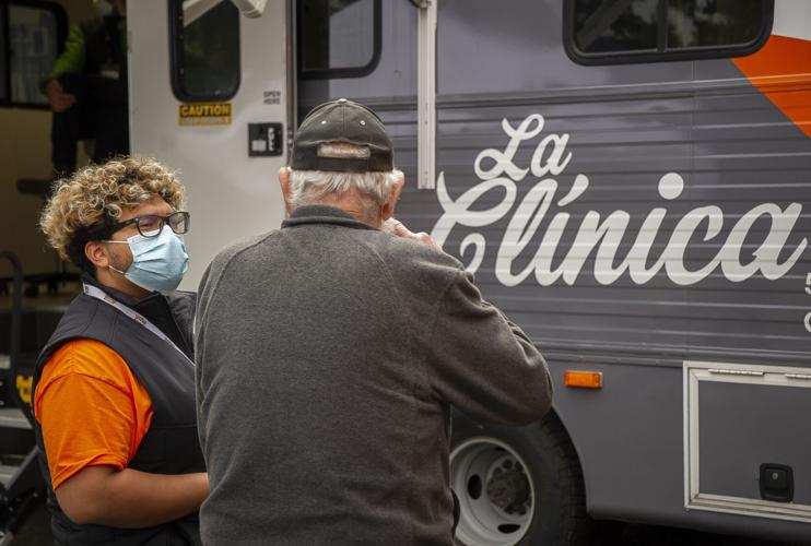 La Clinica medical van