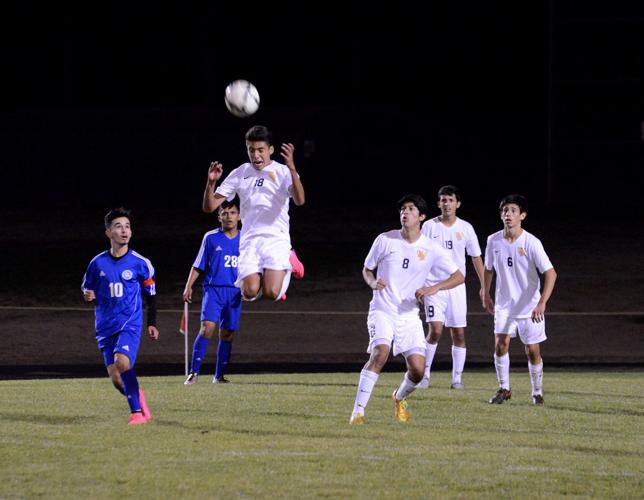 HRV victorious in 2014 state title rematch with Woodburn