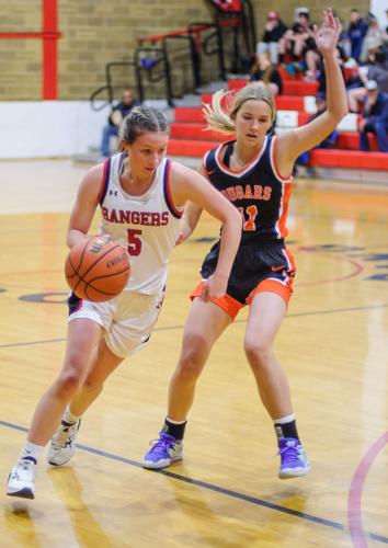 Dufur versus Wallowa, varsity basketball