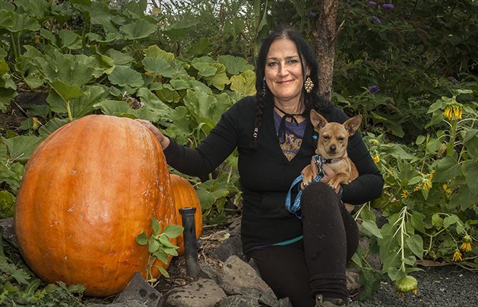 Garden brings hugs, smiles