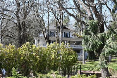 Walker House in White Salmon