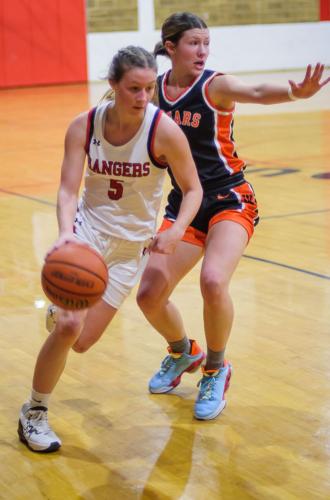 Dufur versus Wallowa, varsity basketball
