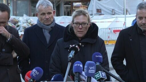 Swiss authorities launch probe of bar managers after deadly New Year's fire