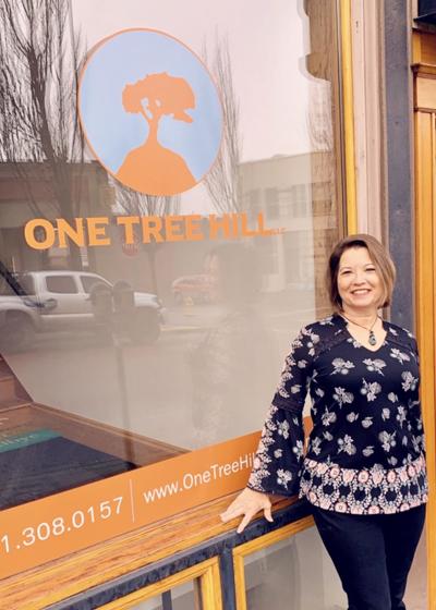 A9 one tree hill.JPG