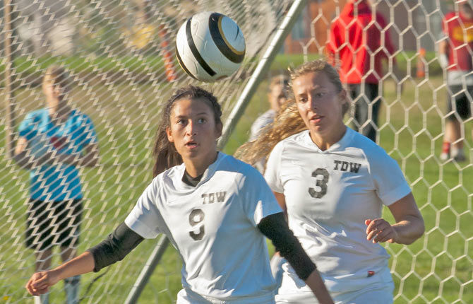 Five on TDW girl’s soccer team honored