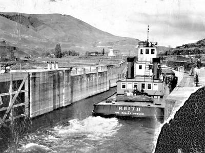 2023_15_118 HISTORY MYSTERY bw PRINT.jpg