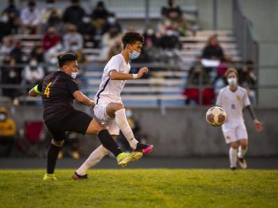 Jaden Dubon Hood River Eagles soccer