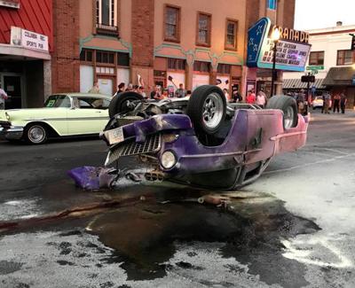 Bystanders hurt in Neon Cruise wreck