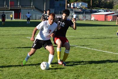 Despite draw with United, CHS soccer holds onto Trico lead