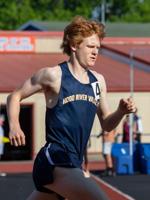 Hawley beats two HRV all-time distance records