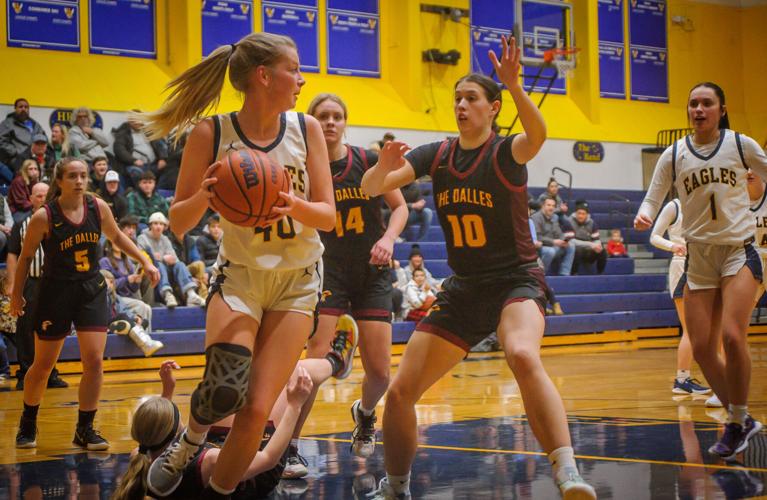 The Dalles girls basketball versus Hood River Valley
