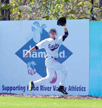 Weekend sweep keeps Eagle baseball post-season hopes alive