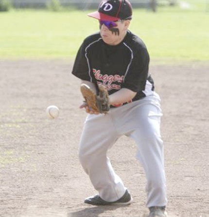 Sluggers go 1-2 in tournament at Hillsboro