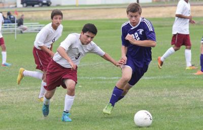 Glencoe opens floodgates in shutout