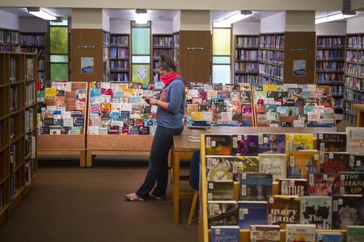Library opening__MBG3318.jpg