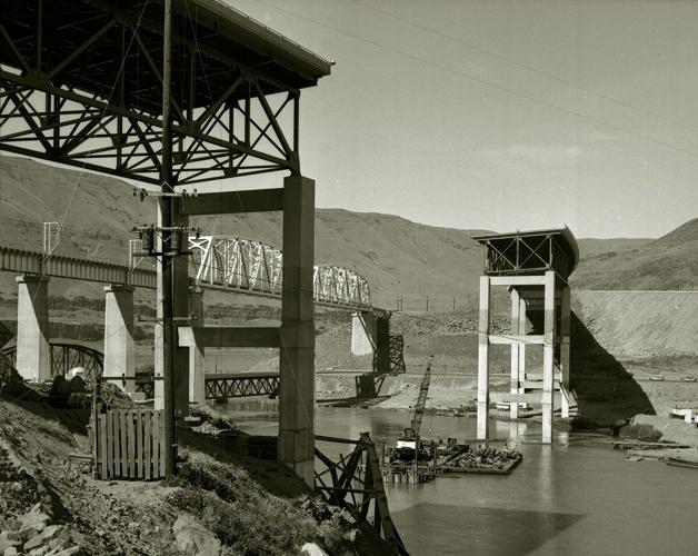 1965 collapsed bridge over John Day.jpg