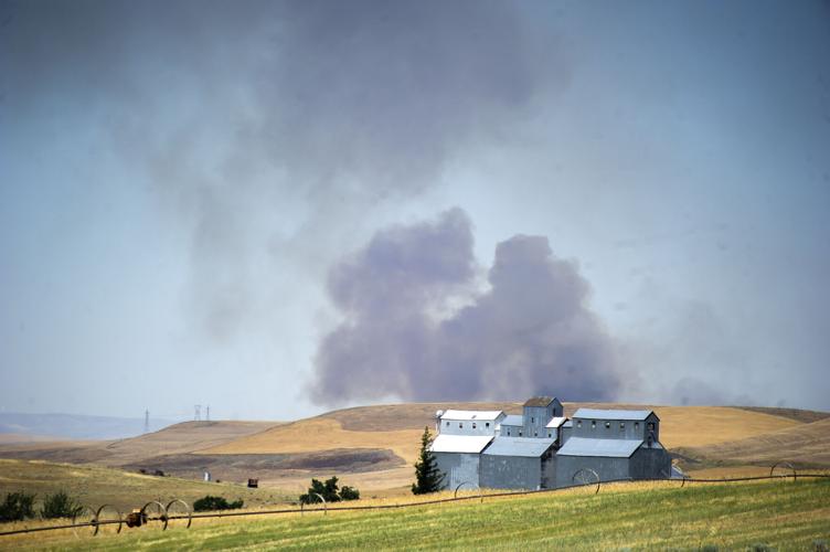 Dufur Fire consumes 10,000 acres south of The Dalles
