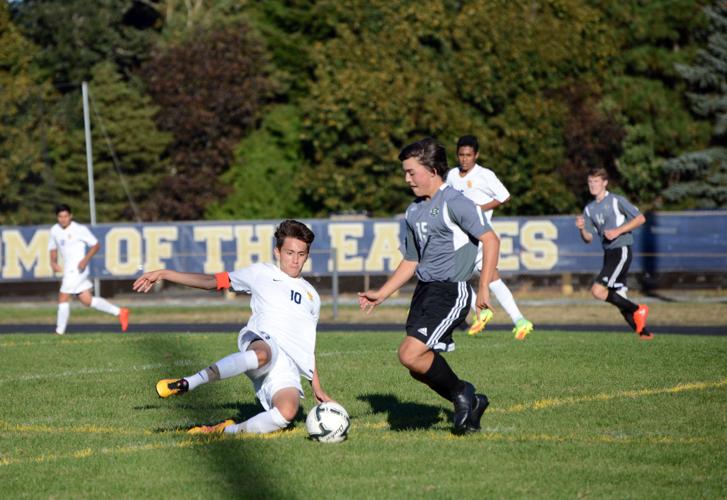 HRV boys soccer unbeaten streak hits 40 games