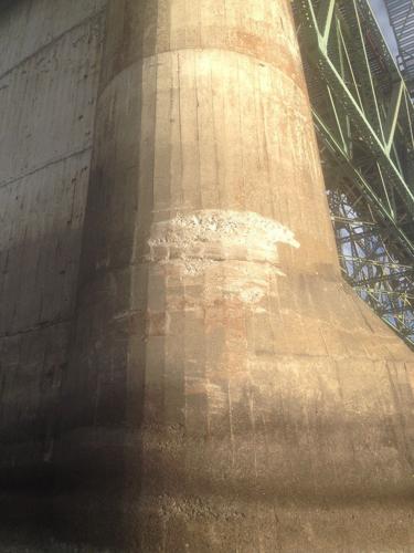 Hood River Bridge struck by vessel