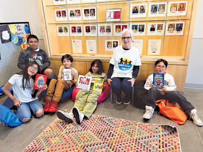 B2 Books for kids WILD PRINT