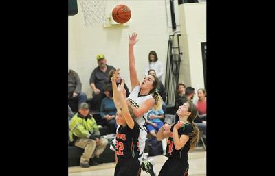 No. 1 Redsides run winning streak to five