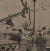 Yesteryears: Santa will pay ‘a jolly good paycheck’ to helpers in 1956