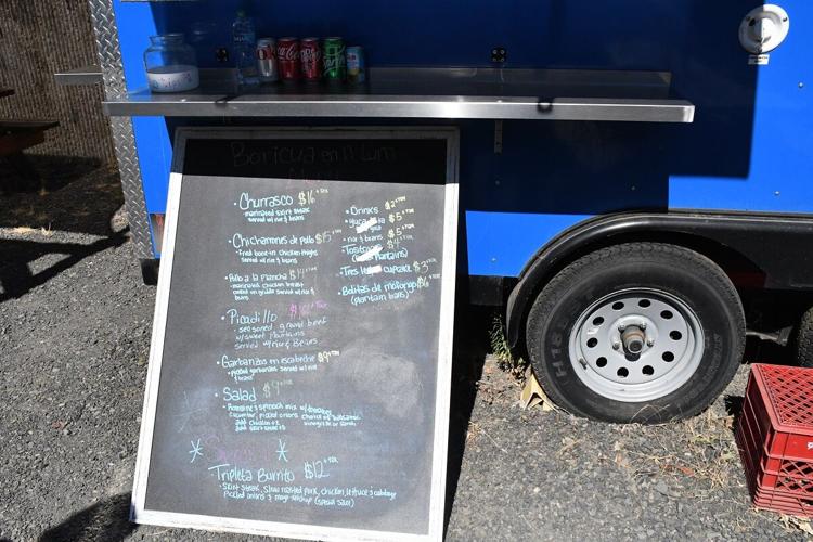 Boricua en la Luna menu