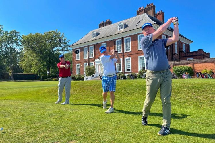 Seventy-eight golfers all called Mark play a round in world record bid