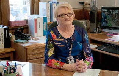 Wasco County clerk to retire