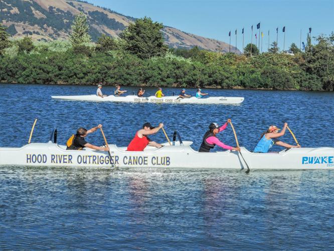 A7 Outrigger canoe 1.jpg