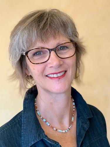 CGOA elects Lori Russell MUG.png