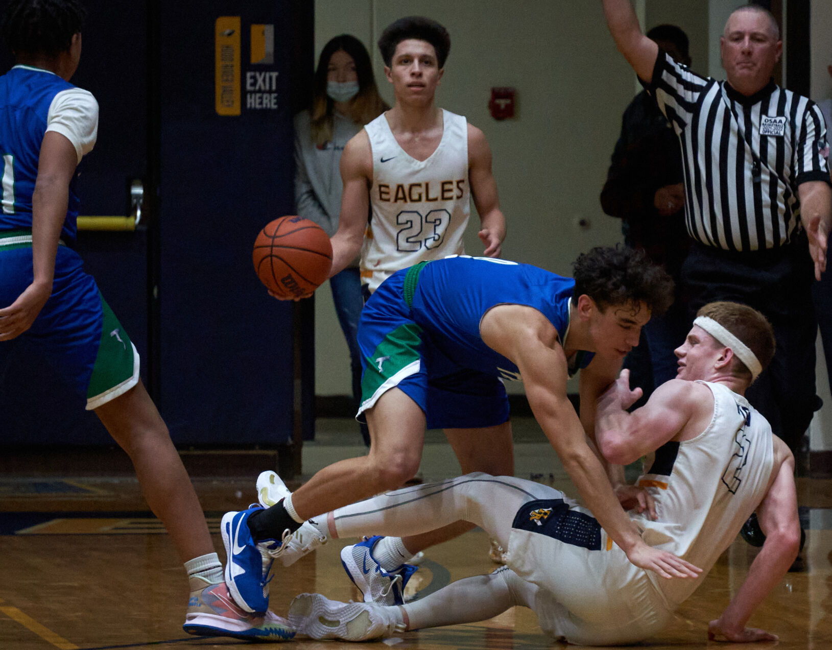 12-3 HRV boys bb _5.jpg