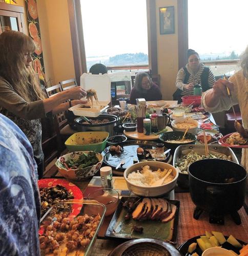 Roots and Branches: A mold for unity